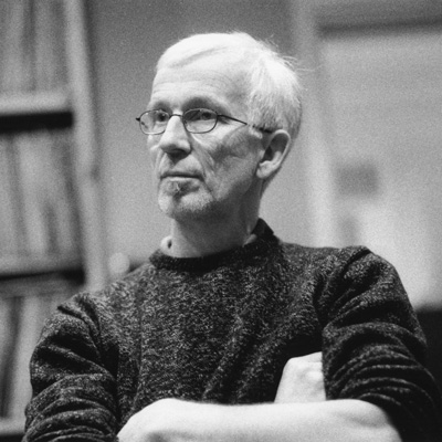 Black and white photo of Stephen Thomas.